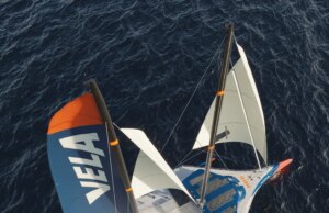 Dit door de wind aangedreven vrachtschip vermindert de uitstoot met 90%. De echte overwinning ligt in de havens