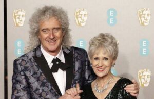 Anita Dobson zegt ‘het is belangrijk’ terwijl ze de gezondheidsupdate van Brian May deelt na een beroerte