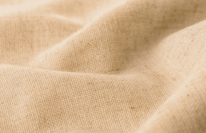 Een gids voor de meest verrassende herfstlaag in herenkleding: hennep