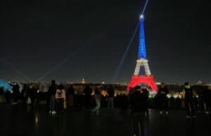 Frankrijk is tien jaar geleden sinds de aanslagen in Parijs op 13 november
