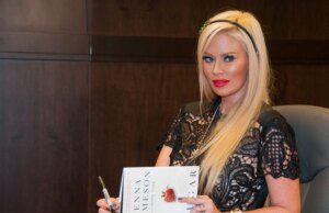 Jenna Jameson zet zich in om ‘anderen te helpen Jezus te vinden’ na een filmcarrière voor volwassenen