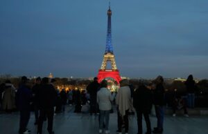 Frankrijk eert de slachtoffers van de terreurnacht van de aanslagen in Parijs, tien jaar later